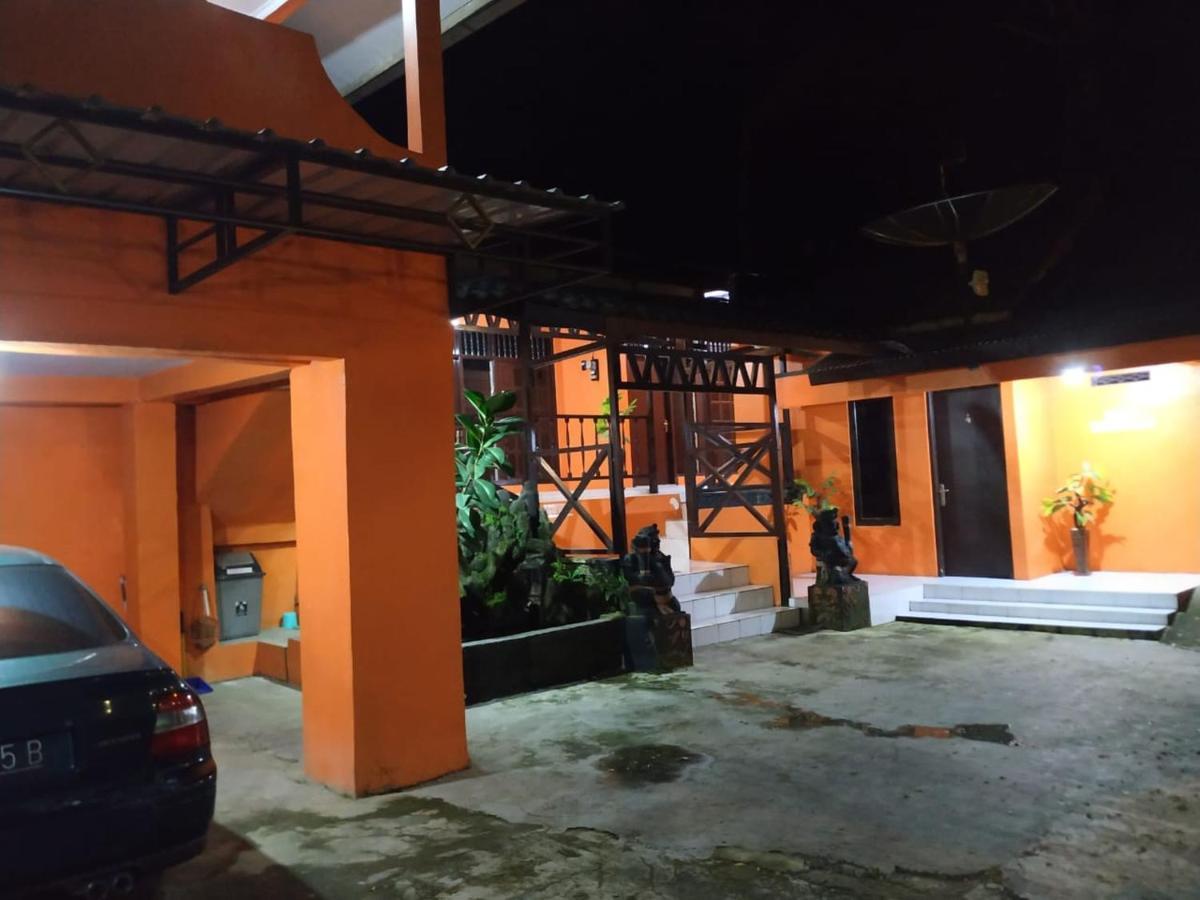 Hotel Wilis Baru Ngebel Exterior foto